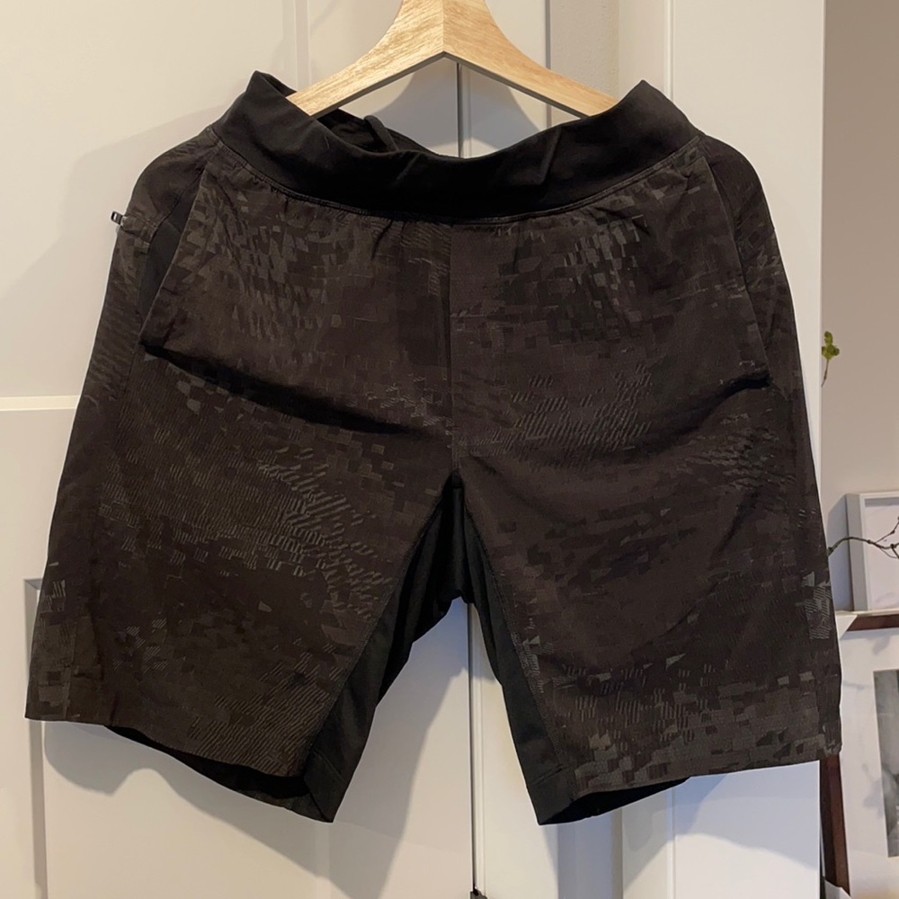 Lululemon Pace Breaker Short 9” with Liner